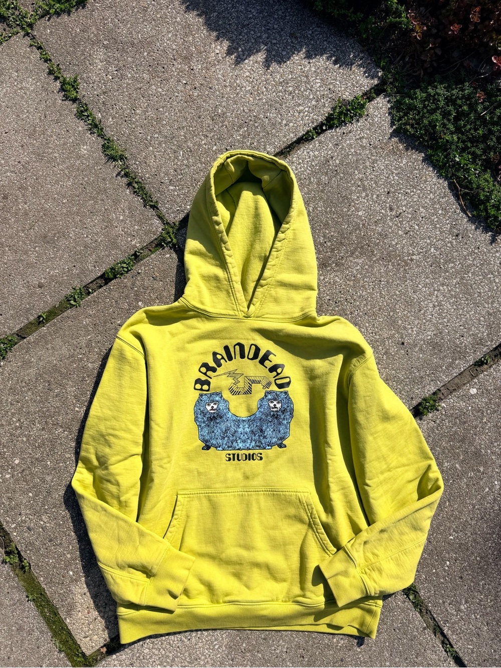 Brandead Studios Yellow Graphic Hoodie size M